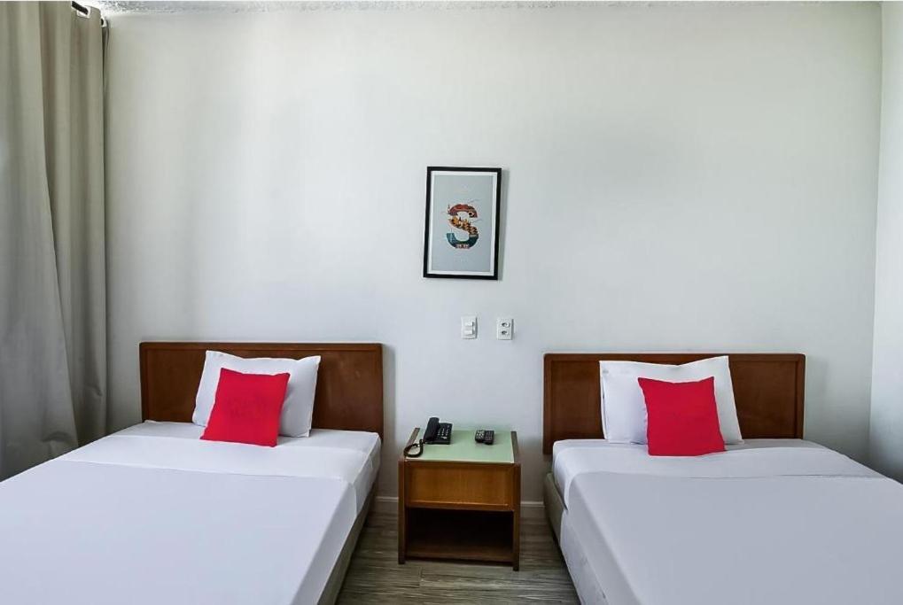 Hotel InterAmericana Buitenkant foto