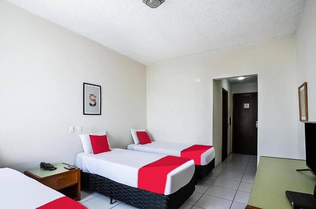 Hotel InterAmericana Buitenkant foto