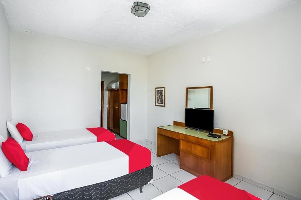 Hotel InterAmericana Buitenkant foto